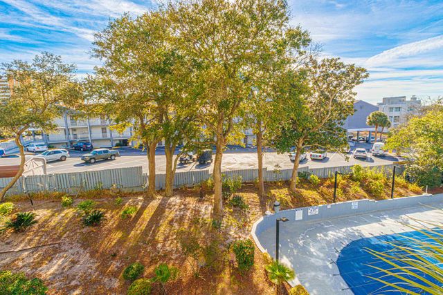 311 69th Ave N Apt 302, Myrtle Beach, SC 29572