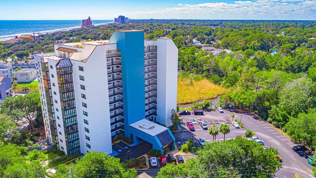 311 69th Ave N Apt 302, Myrtle Beach, SC 29572