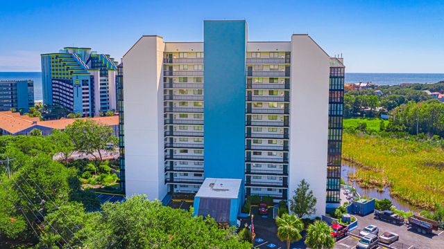 311 69th Ave N Apt 302, Myrtle Beach, SC 29572