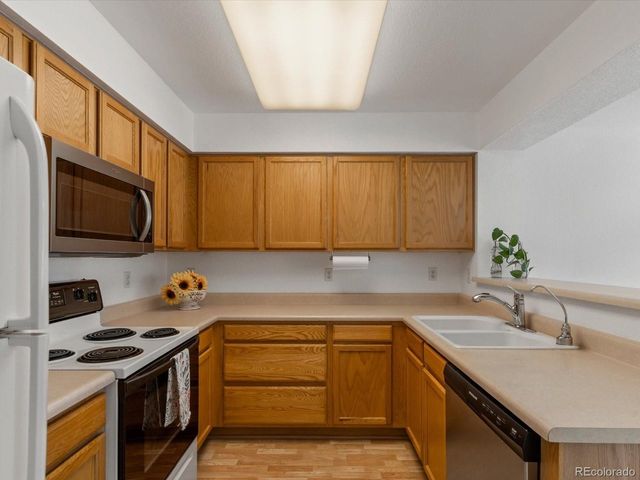 13287 Holly St E, Thornton, CO 80241