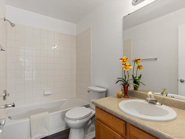 13287 Holly St E, Thornton, CO 80241