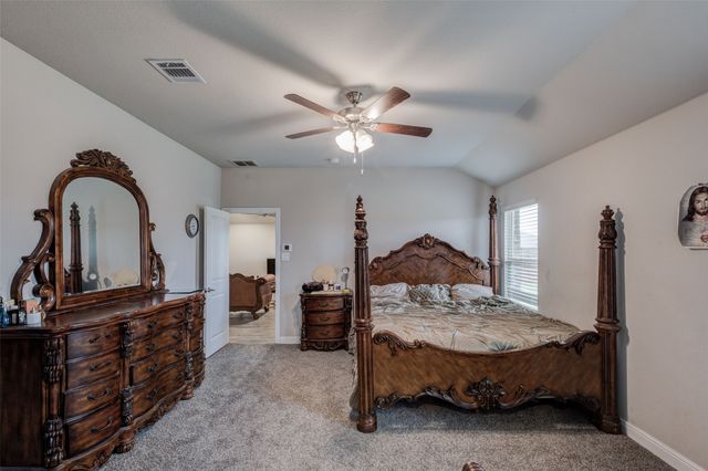 1221 Rolling Meadows Drive, Cedar Hill, TX 75104
