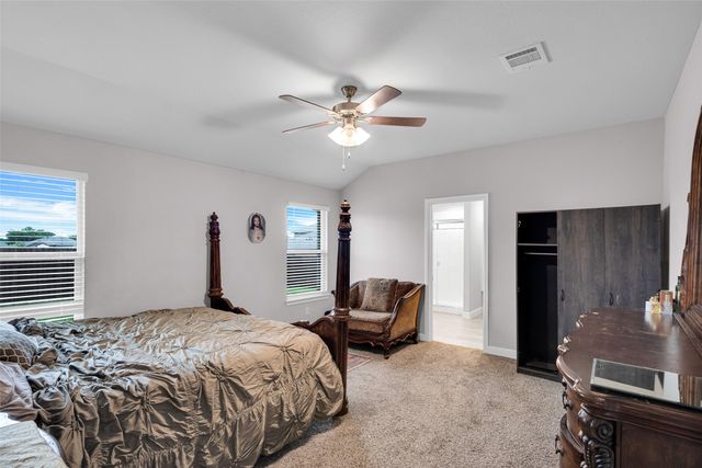 1221 Rolling Meadows Drive, Cedar Hill, TX 75104