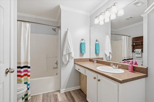 2 Jessica Way, Greer, SC 29651