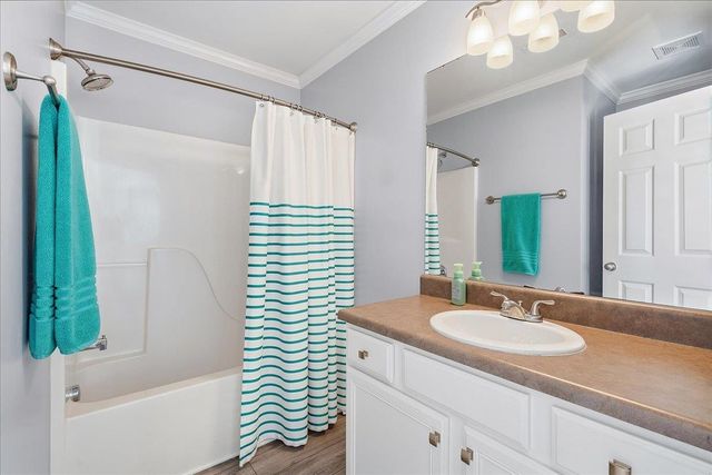 2 Jessica Way, Greer, SC 29651