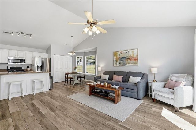 2 Jessica Way, Greer, SC 29651
