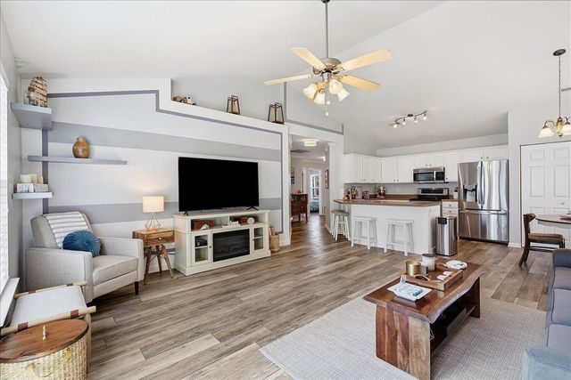 2 Jessica Way, Greer, SC 29651