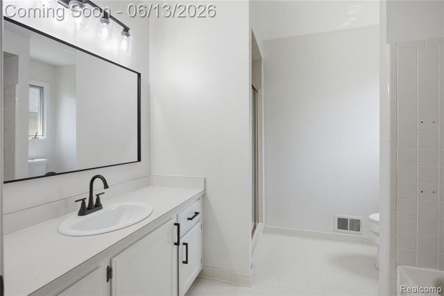 52658 Stag Ridge Drive, Macomb, MI 48042