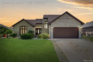 52658 Stag Ridge Drive, Macomb, MI 48042
