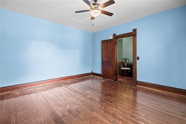407 S 5th Street, Garden City, MO 64747