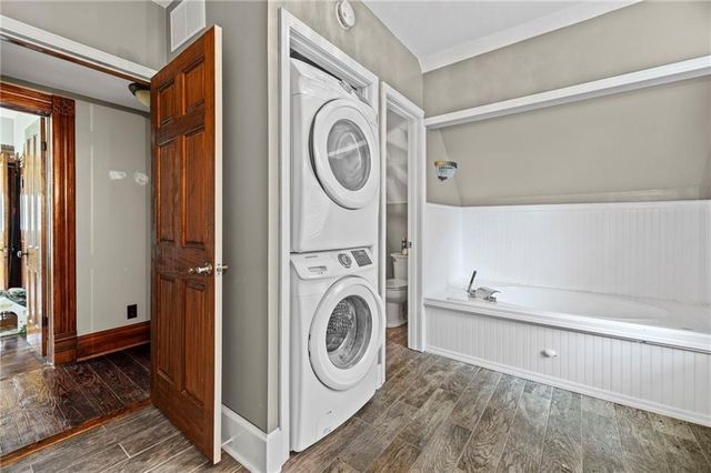 407 S 5th Street, Garden City, MO 64747