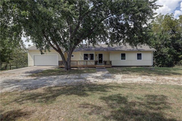 14788 Midway Drive, Excelsior Springs, MO 64024