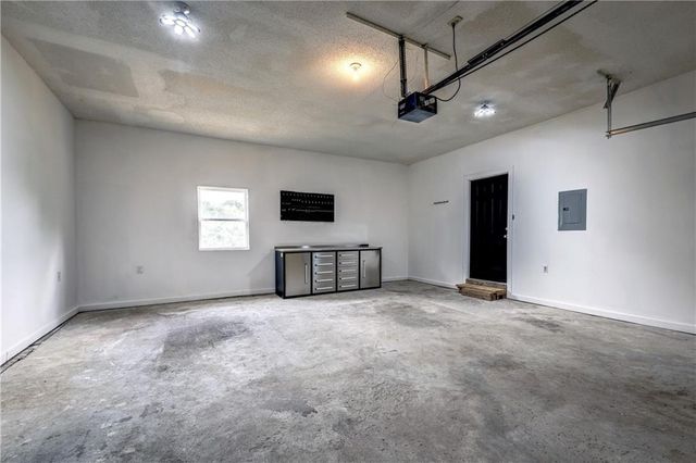 14788 Midway Drive, Excelsior Springs, MO 64024