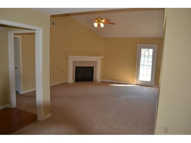 3078 MEADE LAKE RD, Atoka, TN 38004