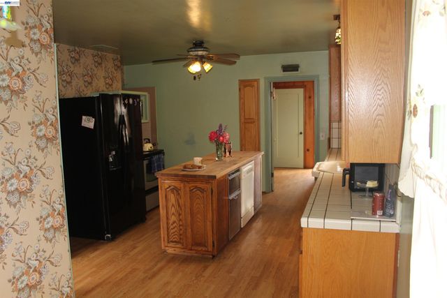 703 Palm Ave, Watsonville, CA 95076