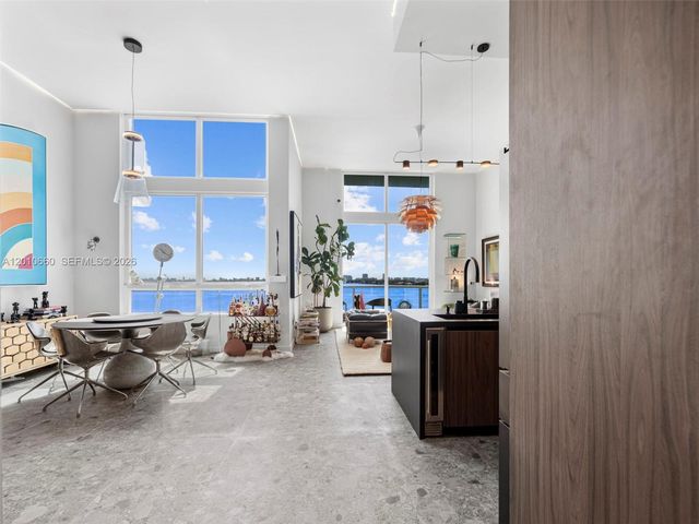 1900 N Bayshore Dr 903, Miami, FL 33132