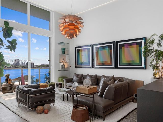 1900 N Bayshore Dr 903, Miami, FL 33132
