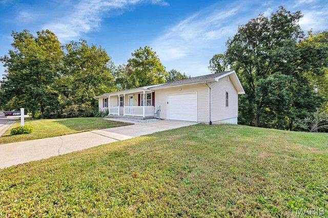 453 Michelle Drive, Washington, MO 63090