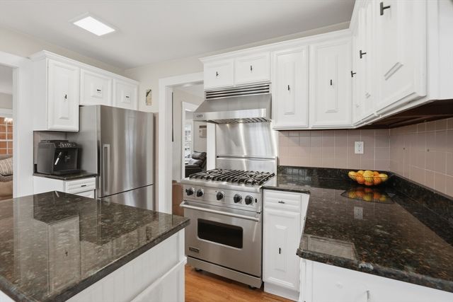 40 Shirley Street, Quincy, MA 02169