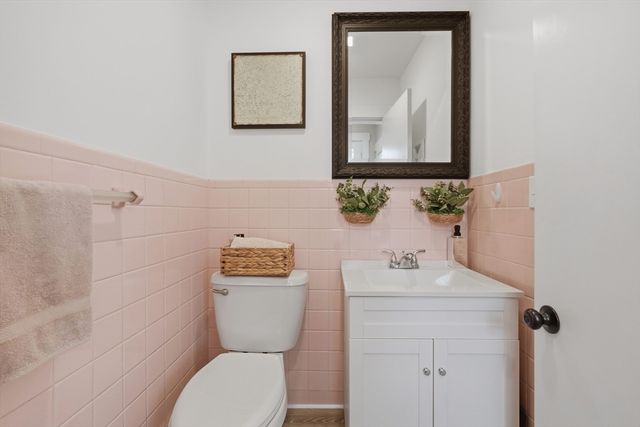 40 Shirley Street, Quincy, MA 02169