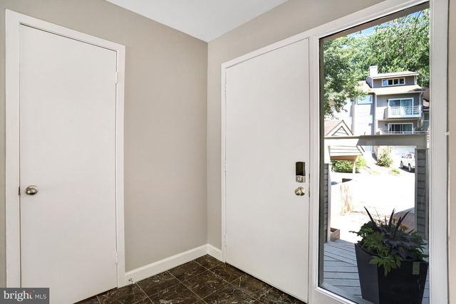 1953 LAKEPORT WAY, Reston, VA 20191