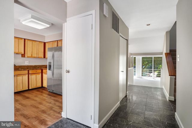 1953 LAKEPORT WAY, Reston, VA 20191