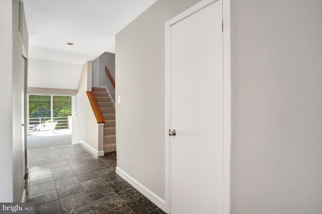 1953 LAKEPORT WAY, Reston, VA 20191