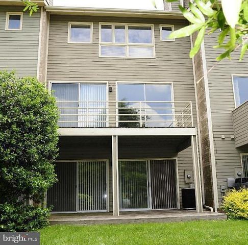 1953 LAKEPORT WAY, Reston, VA 20191