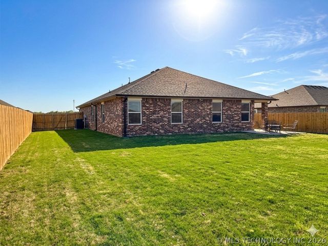 1407 E 150 Street S, Glenpool, OK 74033