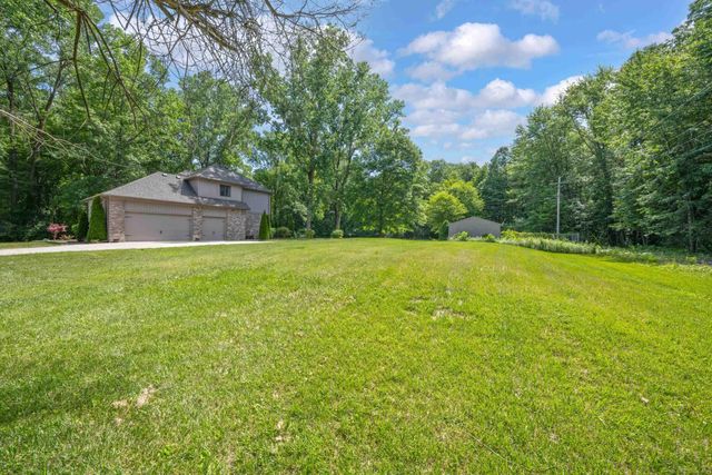 9145 Folkert Road, Algonac, MI 48001