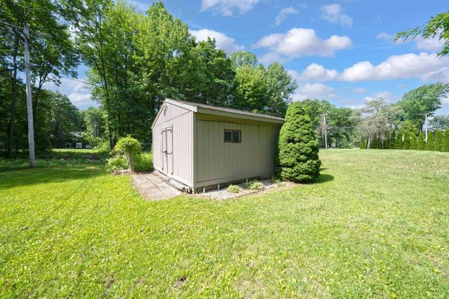9145 Folkert Road, Algonac, MI 48001