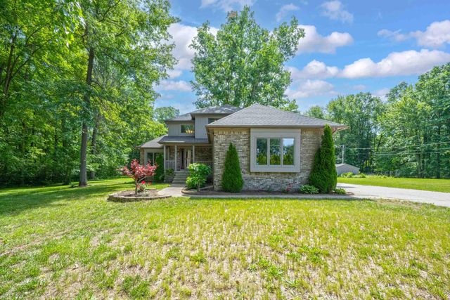 9145 Folkert Road, Algonac, MI 48001