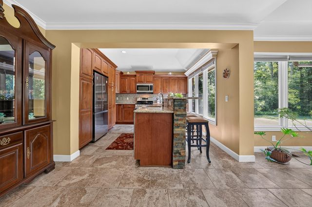 9145 Folkert Road, Algonac, MI 48001