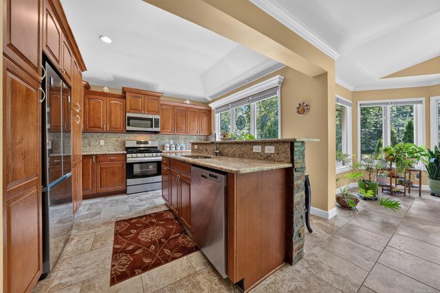9145 Folkert Road, Algonac, MI 48001