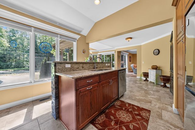 9145 Folkert Road, Algonac, MI 48001