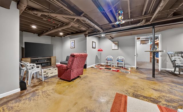 9145 Folkert Road, Algonac, MI 48001