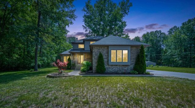 9145 Folkert Road, Algonac, MI 48001