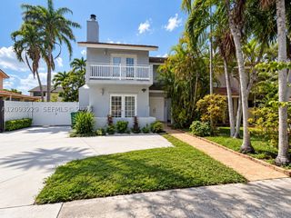 11740 SW 12 ST A, Miami, FL 33184