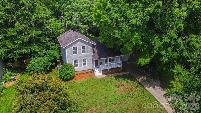 8129 Park Vista Circle, Charlotte, NC 28226