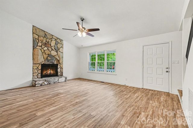 8129 Park Vista Circle, Charlotte, NC 28226