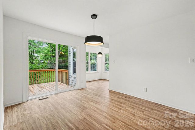 8129 Park Vista Circle, Charlotte, NC 28226