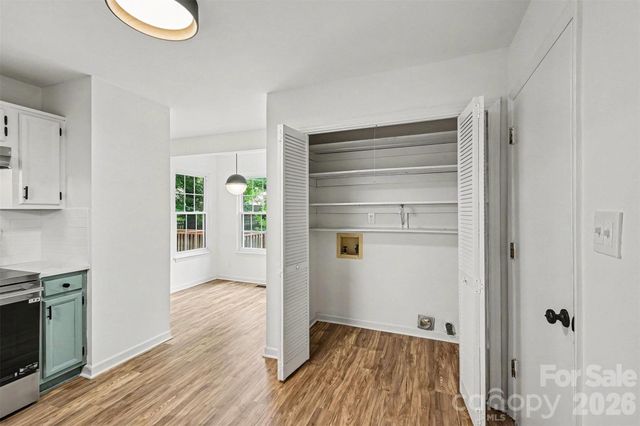 8129 Park Vista Circle, Charlotte, NC 28226