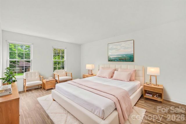 8129 Park Vista Circle, Charlotte, NC 28226