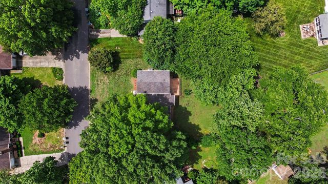 8129 Park Vista Circle, Charlotte, NC 28226