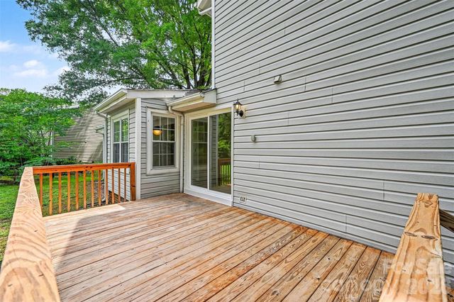 8129 Park Vista Circle, Charlotte, NC 28226