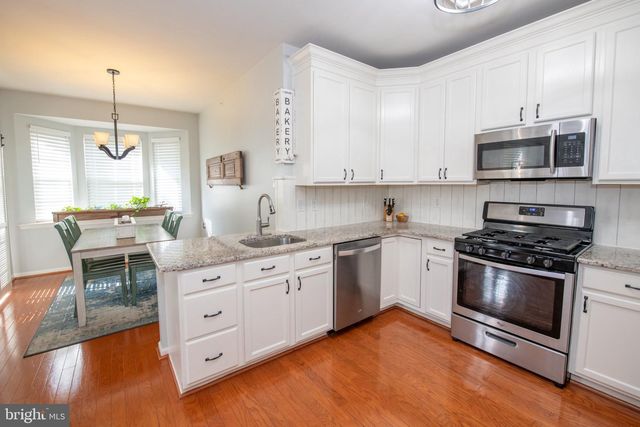 748 S SETTLERS CIR, Warrington, PA 18976