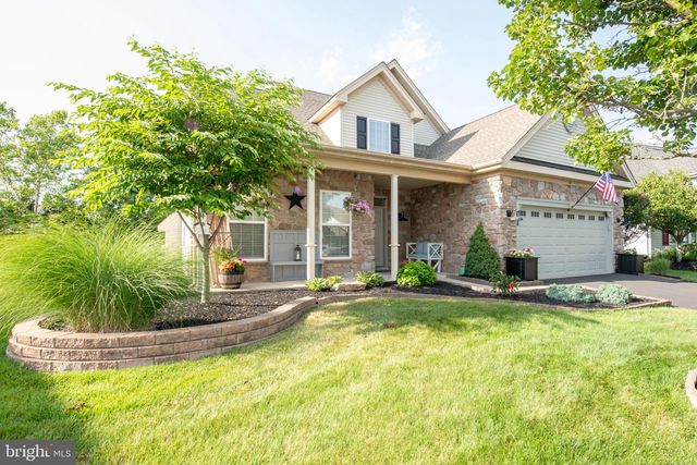 748 S SETTLERS CIR, Warrington, PA 18976