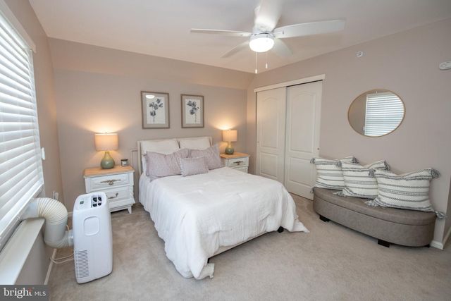 748 S SETTLERS CIR, Warrington, PA 18976
