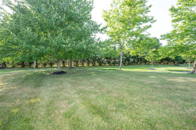 748 S SETTLERS CIR, Warrington, PA 18976