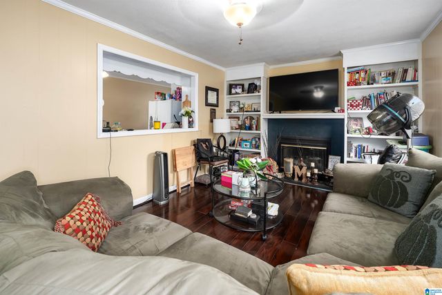 400 16TH COURT NW, Center Point, AL 35215